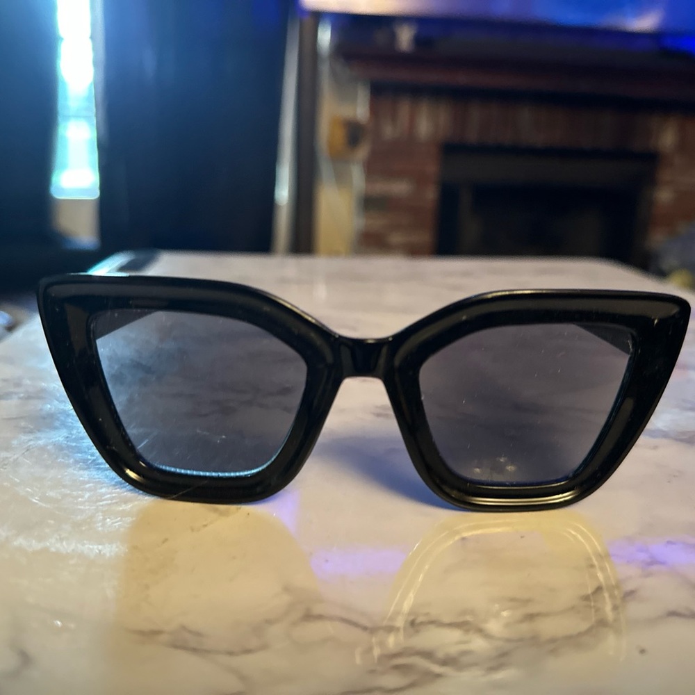Vince Camuto Chic Black Cat-Eye Sunglasses